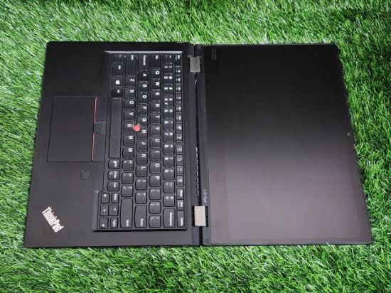 Picture of Lenovo ThinkPad Yoga L13